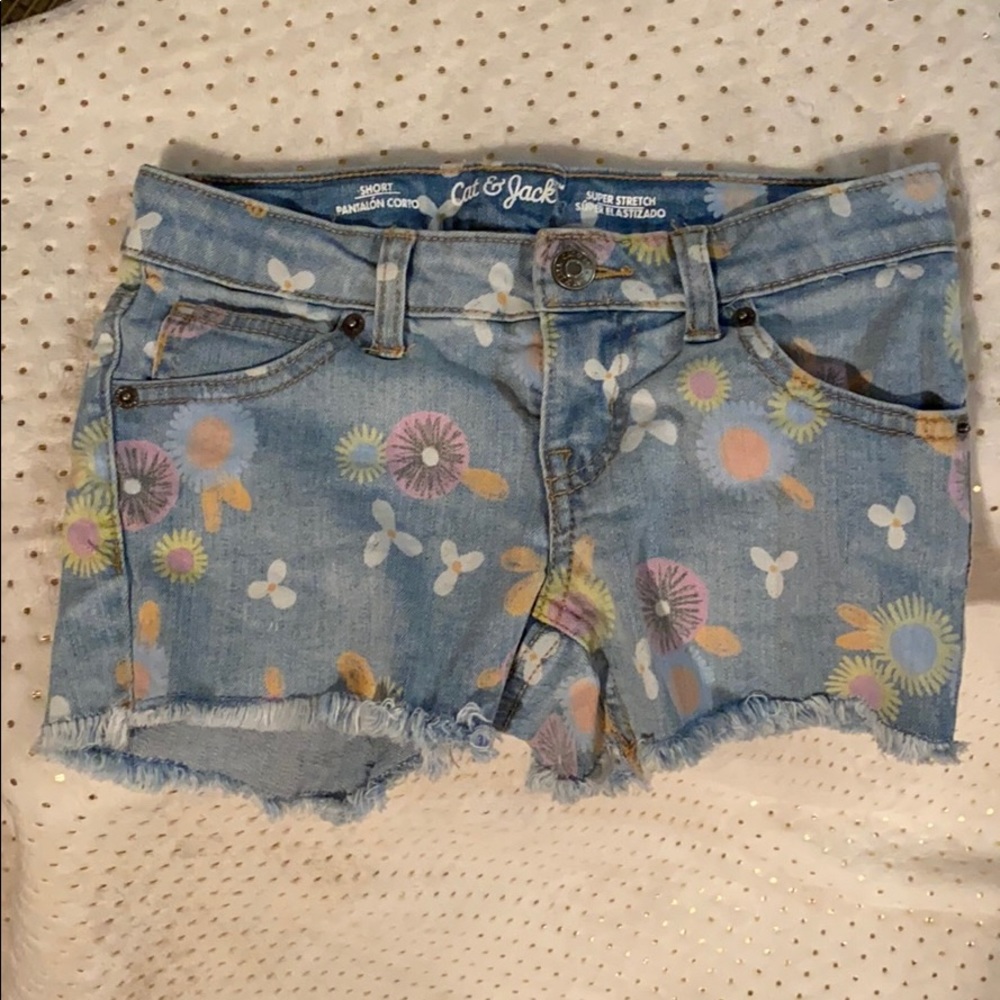 Cat & Jack girls Jean shorts with flowers